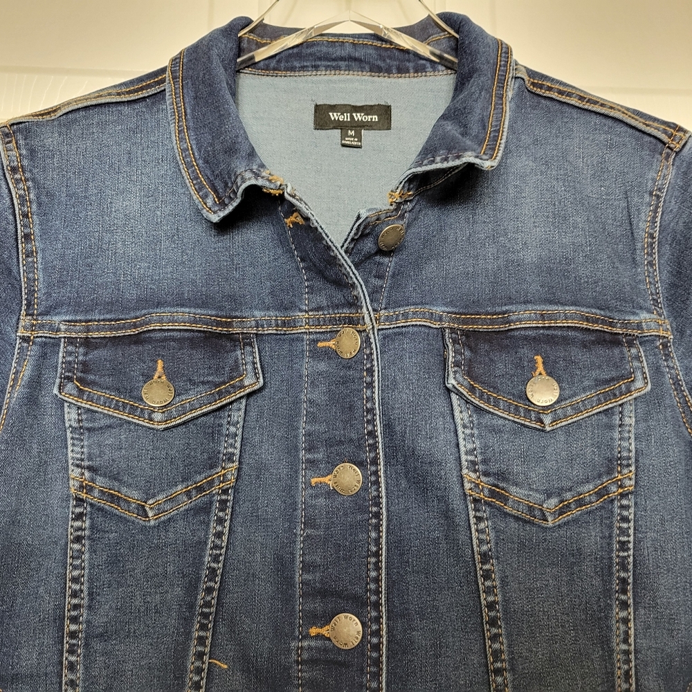 Well Worn Women's Medium Denim Jean Jacket - Picture 3 of 10